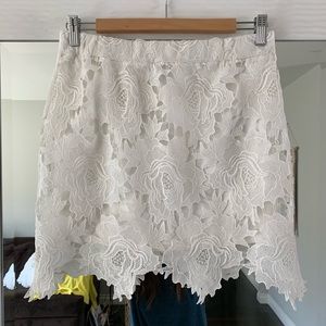 Floral Skirt - Size: Medium